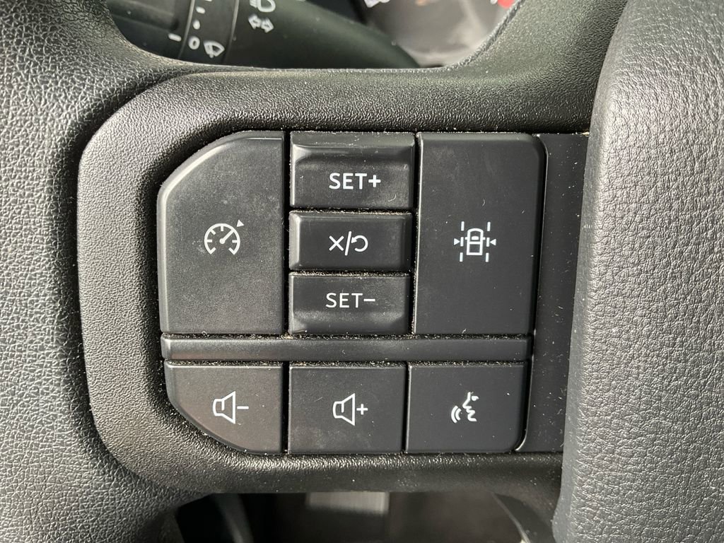 Used 2021 Ford F150 XLT image 32