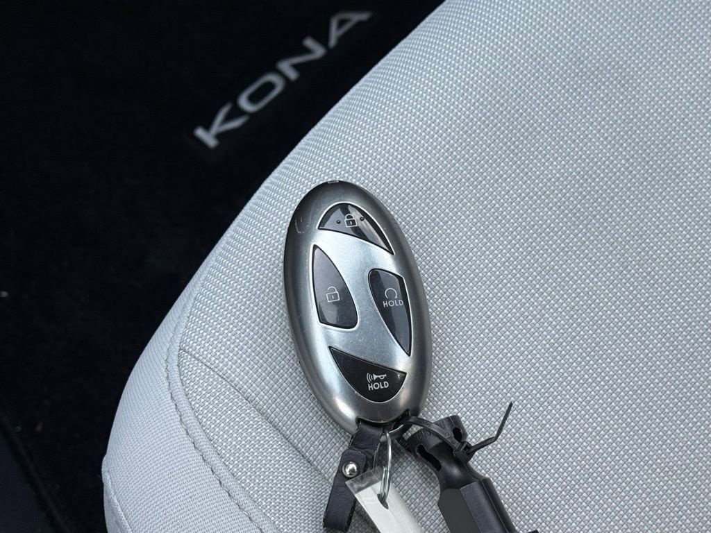 Certified 2024 Hyundai Kona SEL image 34