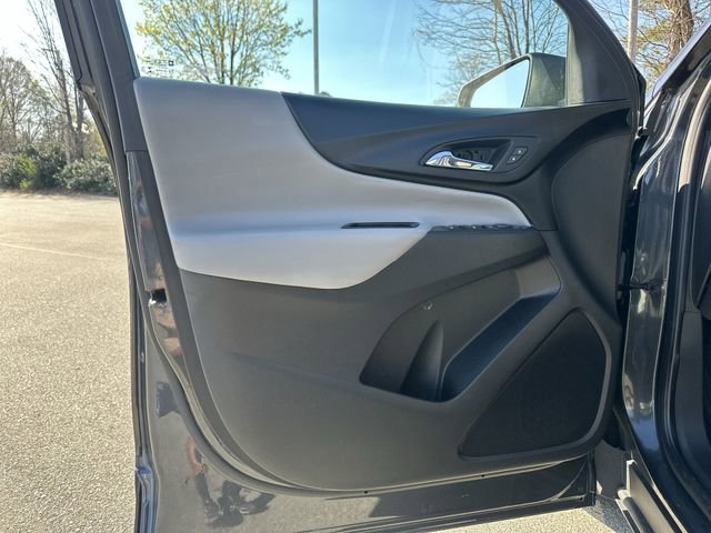 Used 2022 Chevrolet Equinox LS w/ LPO, Floor Liner Package image 14