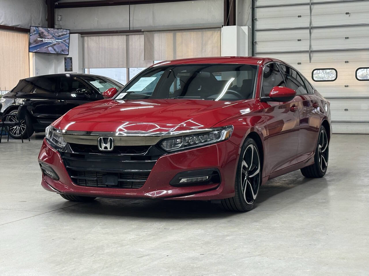 Used 2018 Honda Accord Sport image 5