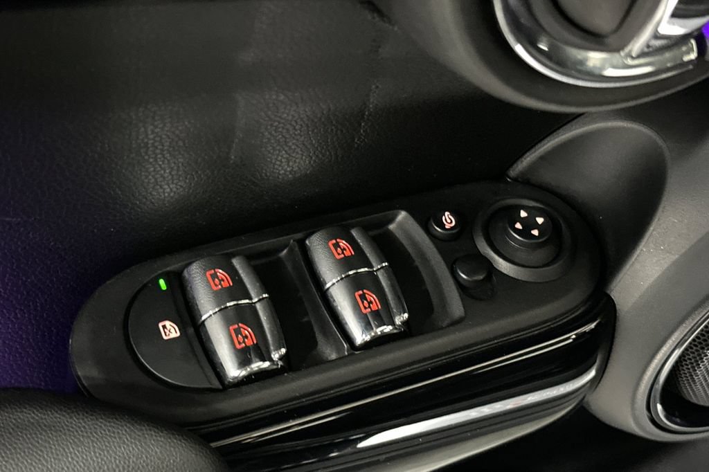Used 2020 MINI Cooper S w/ Premium Package FWD image 12
