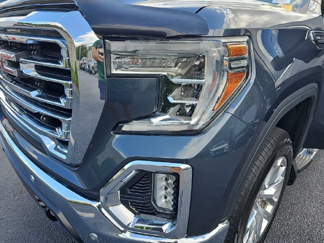 Used 2020 GMC Sierra 1500 SLT w/ SLT Premium Plus Package AWD/4WD image 38