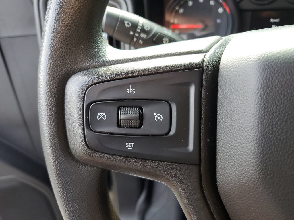 Used 2020 Chevrolet Silverado 2500 Custom w/ Custom Value Package AWD/4WD image 18