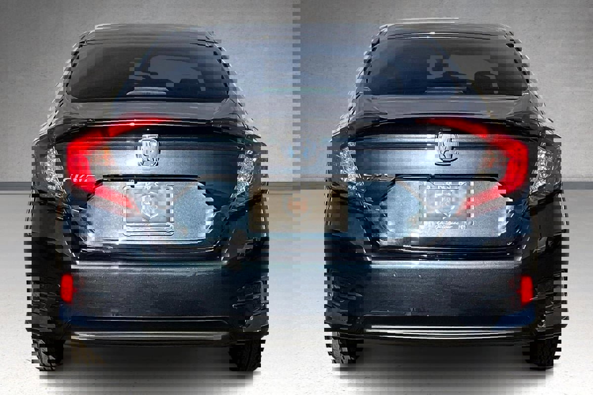 Used 2018 Honda Civic LX image 4