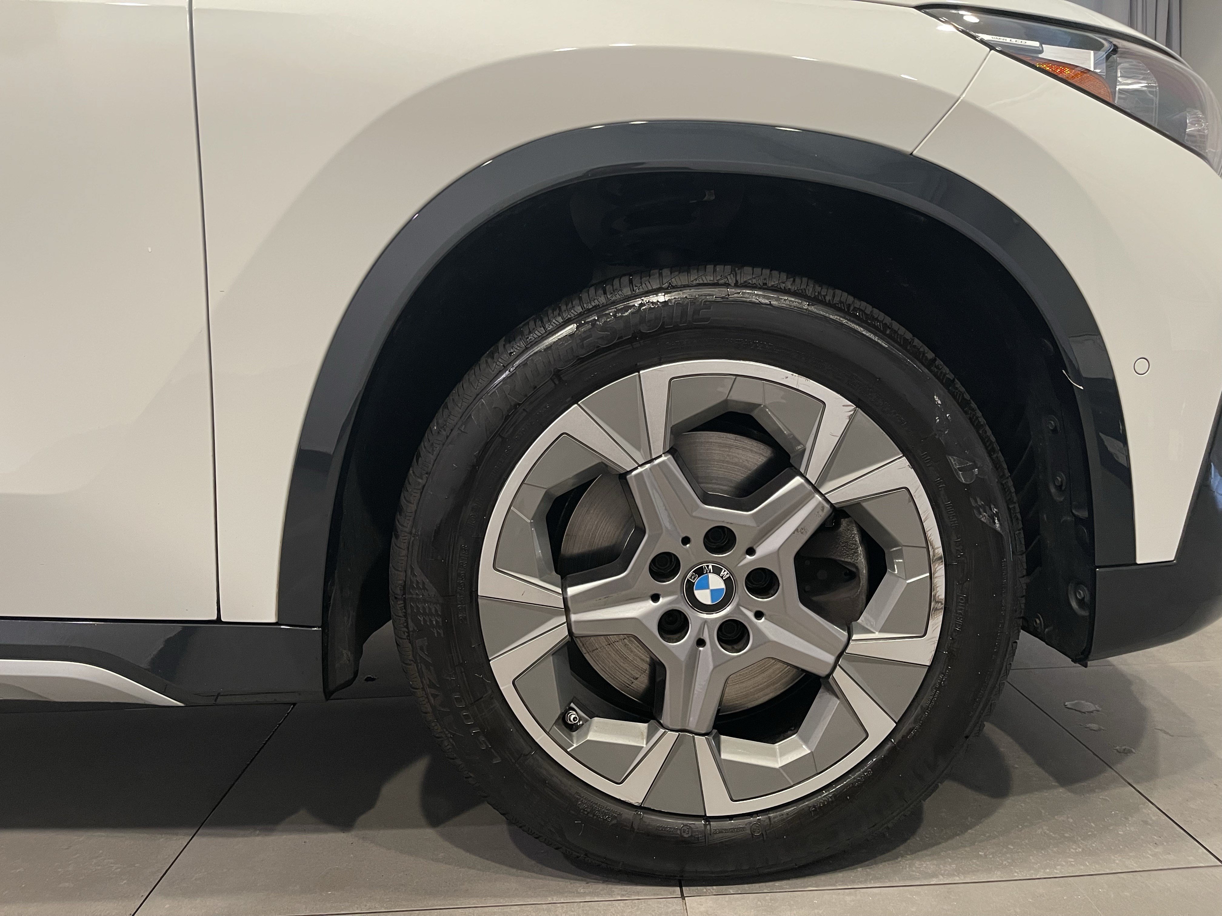 Used 2024 BMW X1 xDrive28i w/ Technology Package AWD/4WD image 10