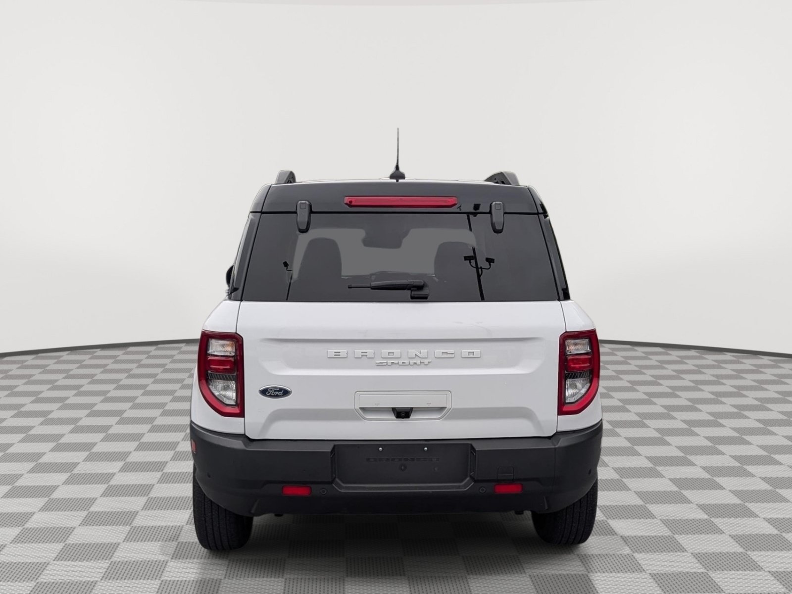 Used 2022 Ford Bronco Sport Outer Banks w/ Tech Package AWD/4WD image 4