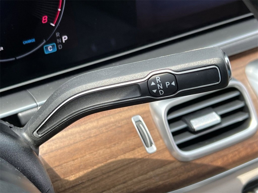 Used 2025 Mercedes-Benz GLE 350 4MATIC image 19