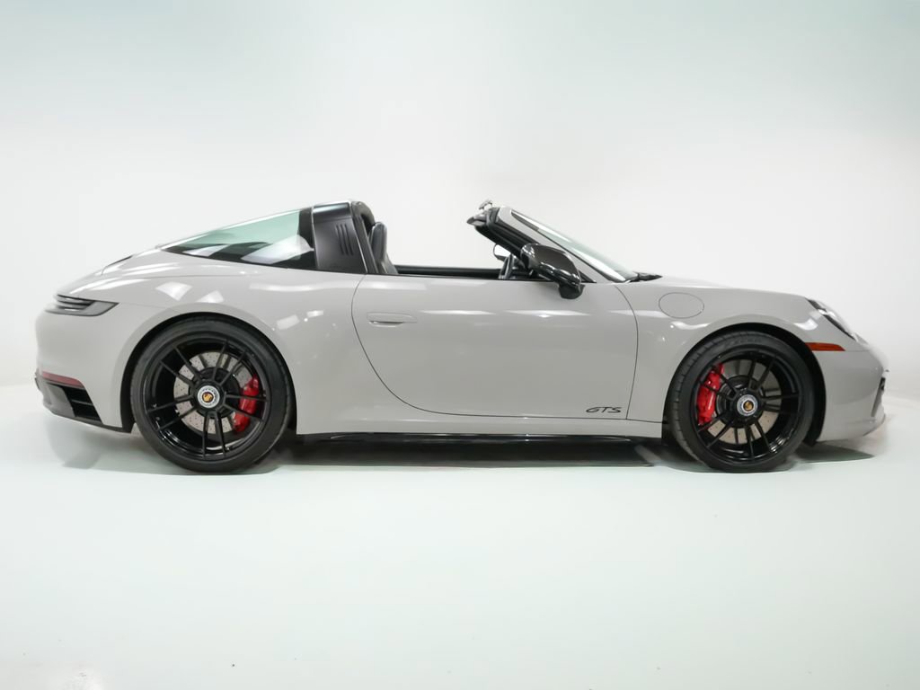 Used 2022 Porsche 911 Targa 4 GTS image 9