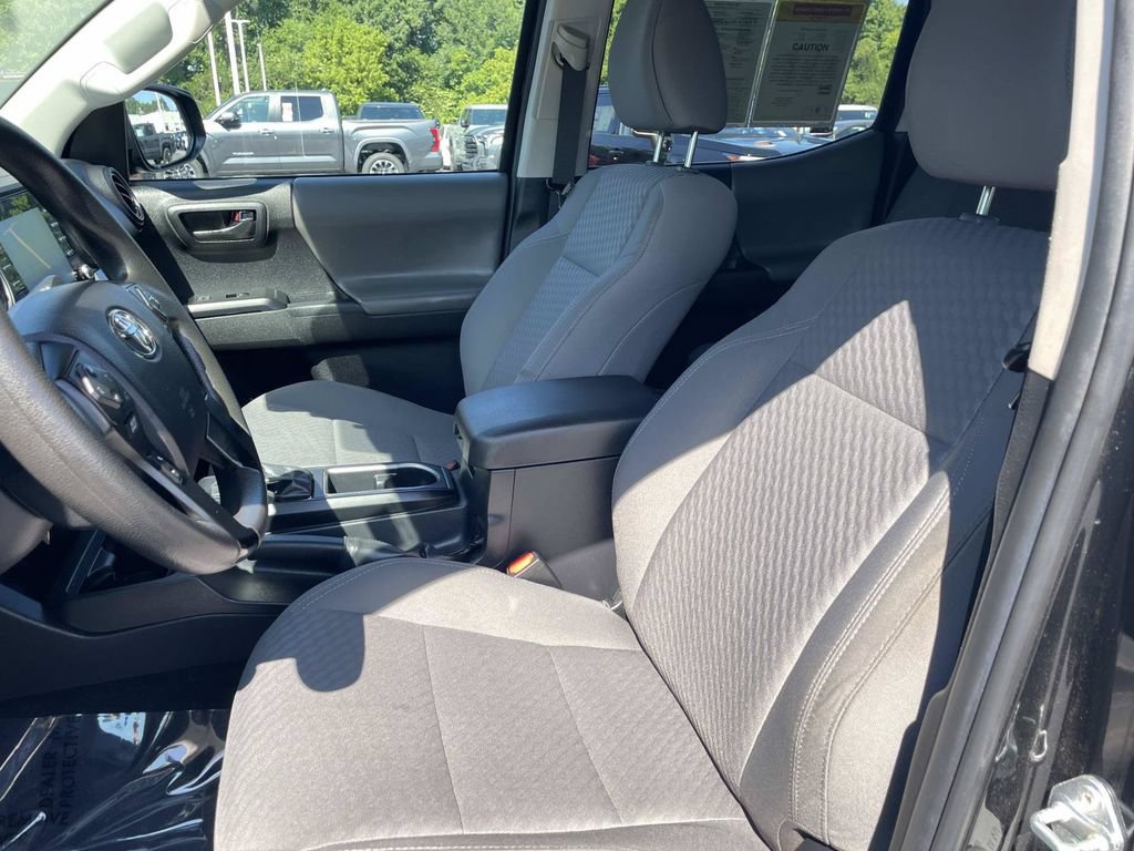 Used 2022 Toyota Tacoma SR AWD/4WD image 22