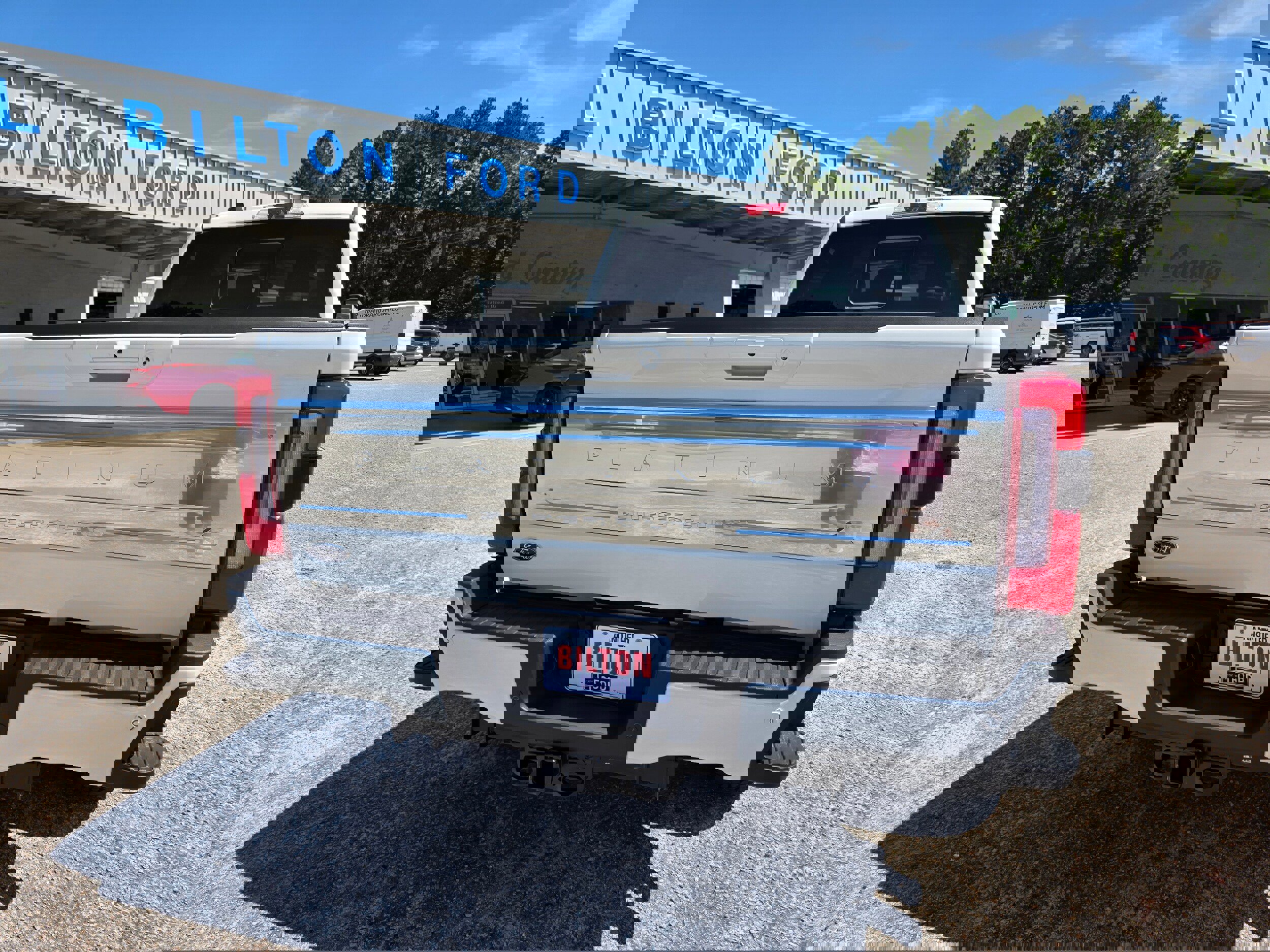 New 2025 Ford F350 Platinum w/ Platinum Plus Package image 5