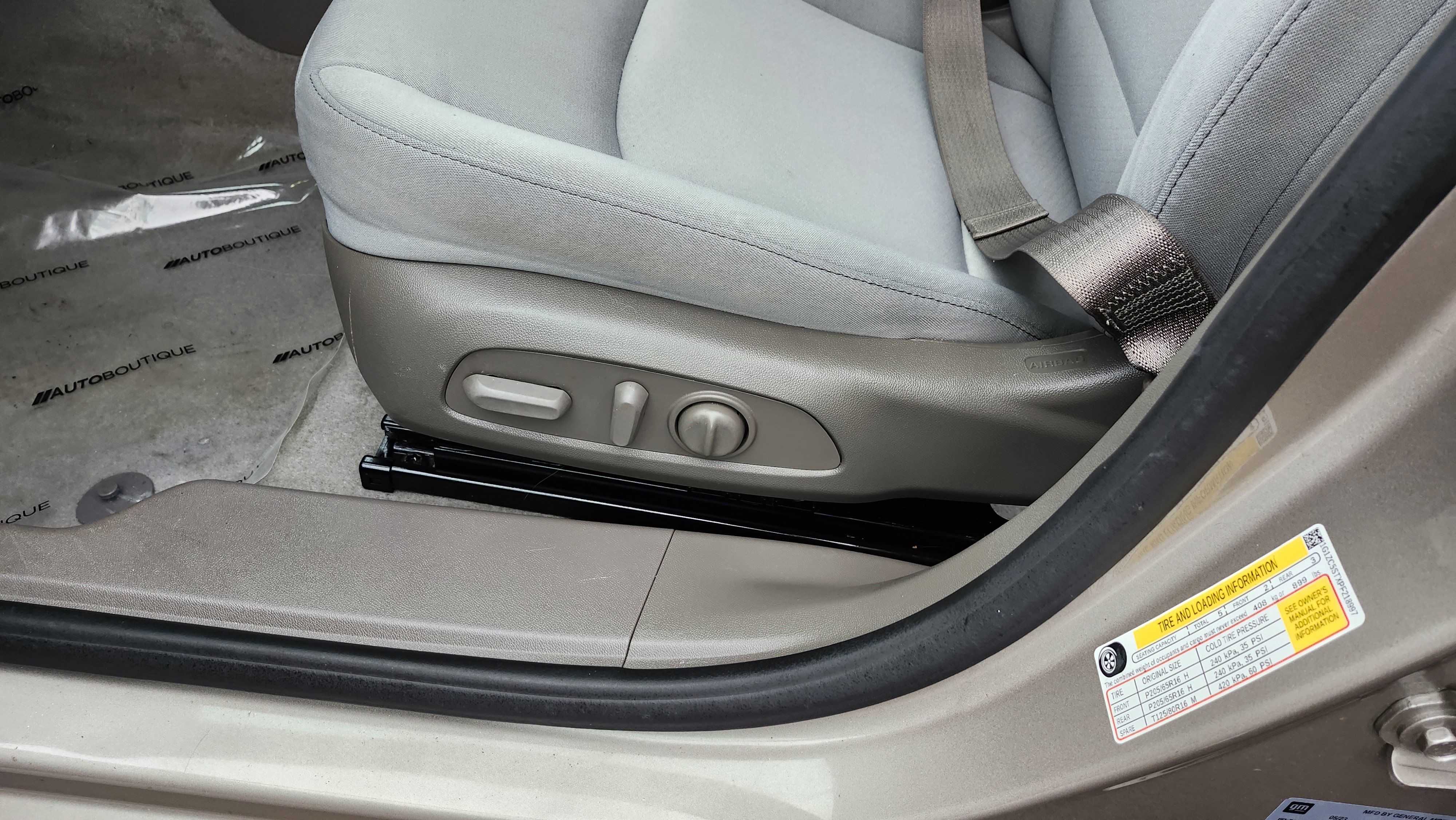 Used 2023 Chevrolet Malibu LS image 23