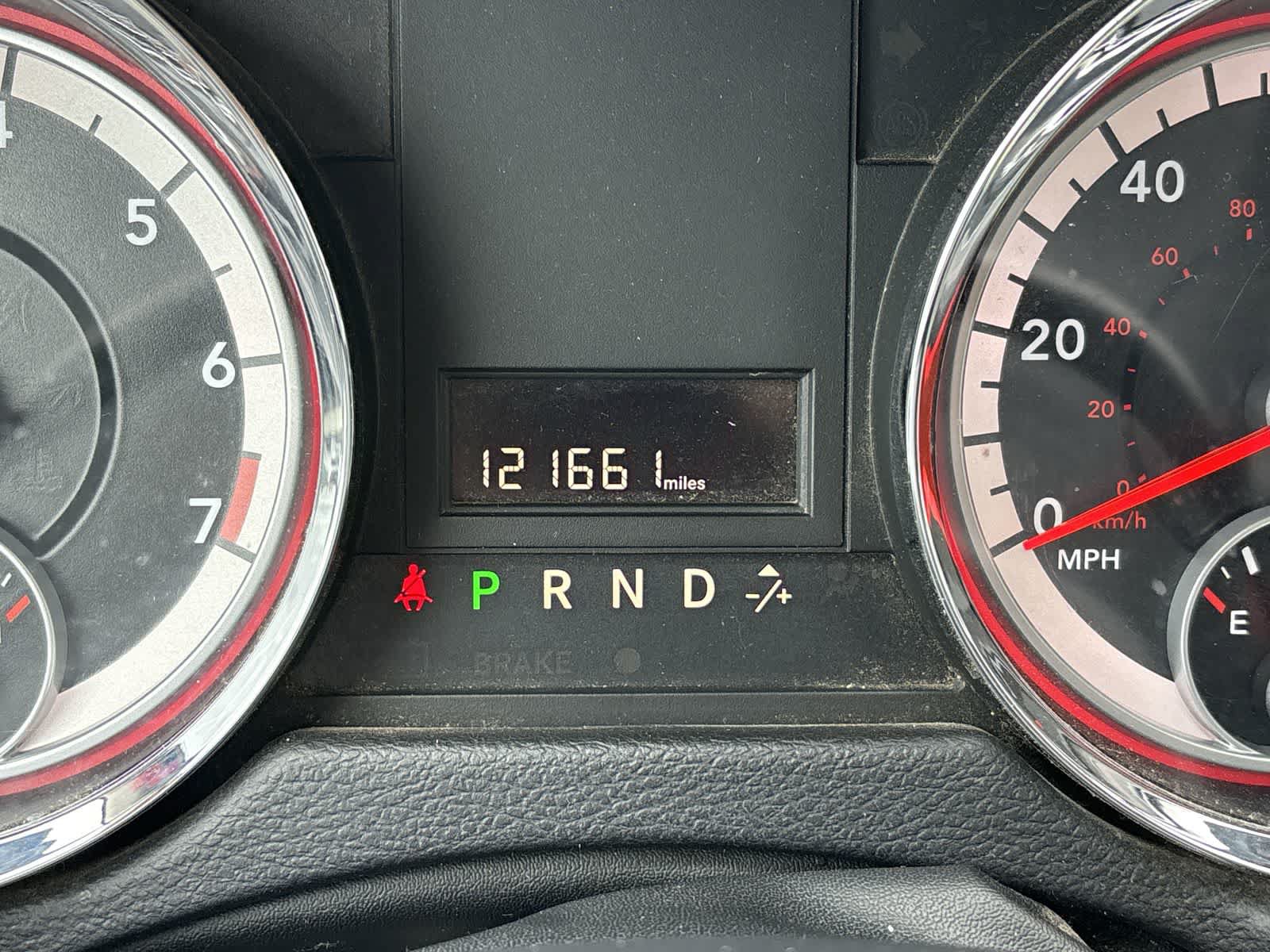 Used 2014 Dodge Grand Caravan SXT FWD image 12