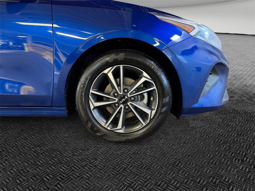 Certified 2024 Kia Forte LXS w/ LXS Technology Package image 11