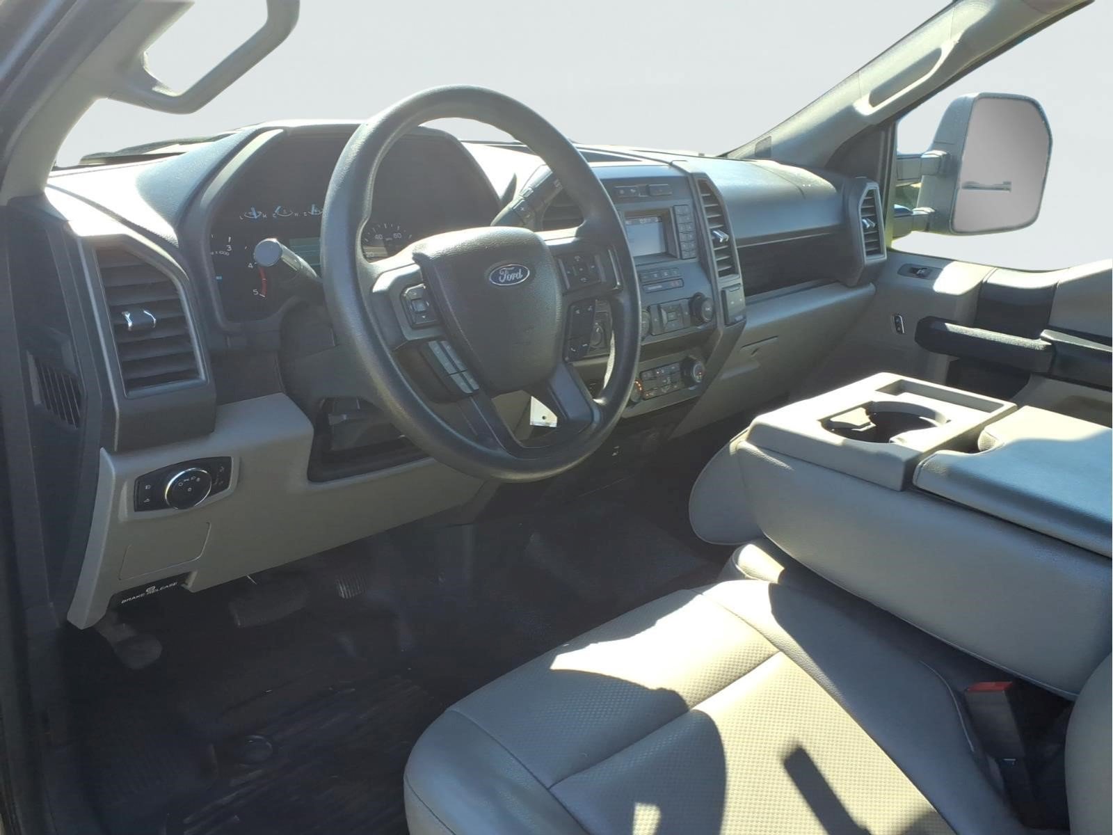 Used 2022 Ford F350 XL w/ Power Equipment Group AWD/4WD image 21