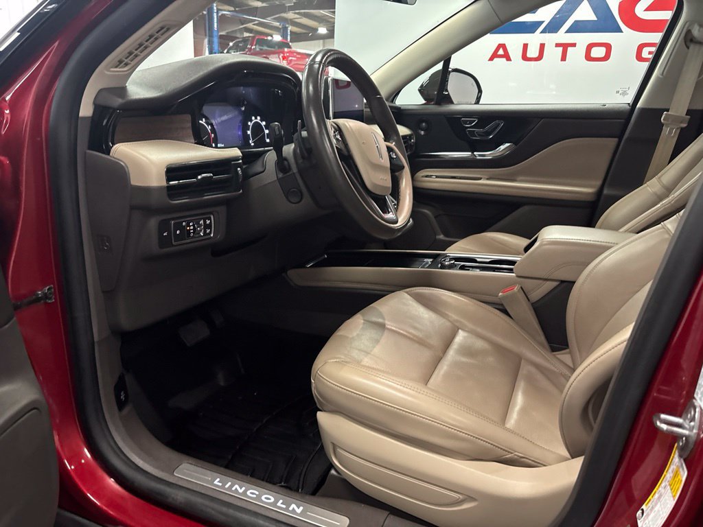 Used 2020 Lincoln Corsair Reserve w/ Appearance Package AWD/4WD image 18