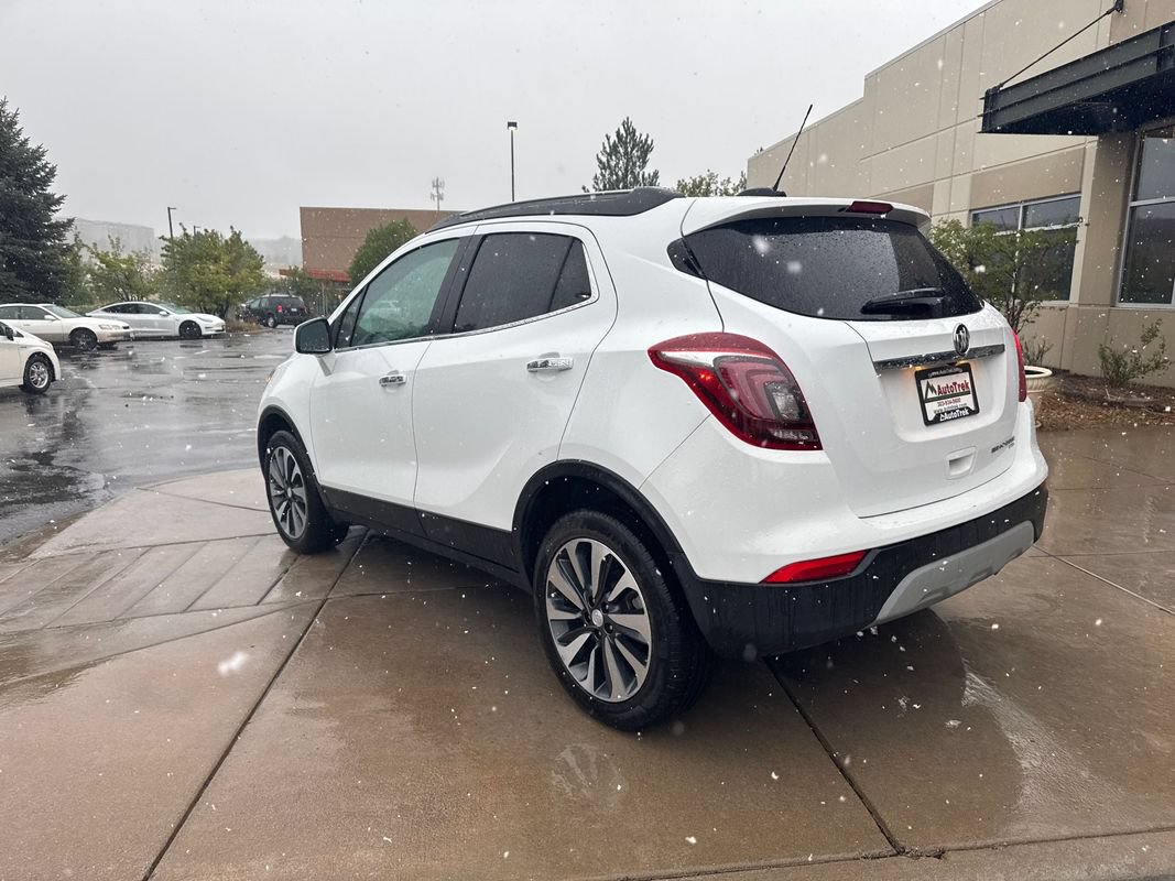 Used 2021 Buick Encore Preferred AWD/4WD image 8