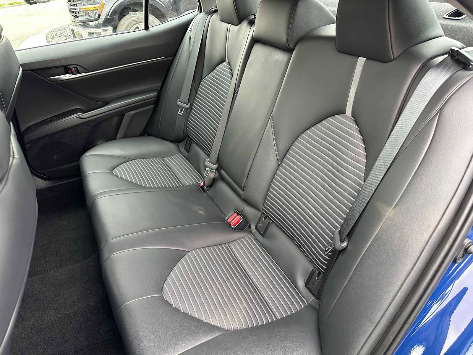 Used 2024 Toyota Camry SE image 17