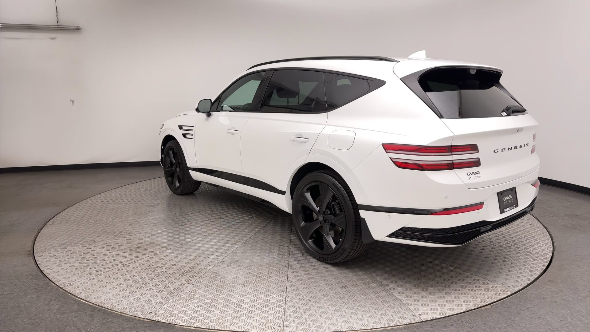 Certified 2026 Genesis GV80 3.5T Prestige AWD/4WD image 4