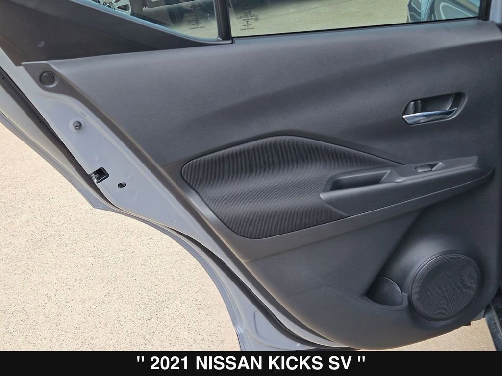 Used 2021 Nissan Kicks SV image 16