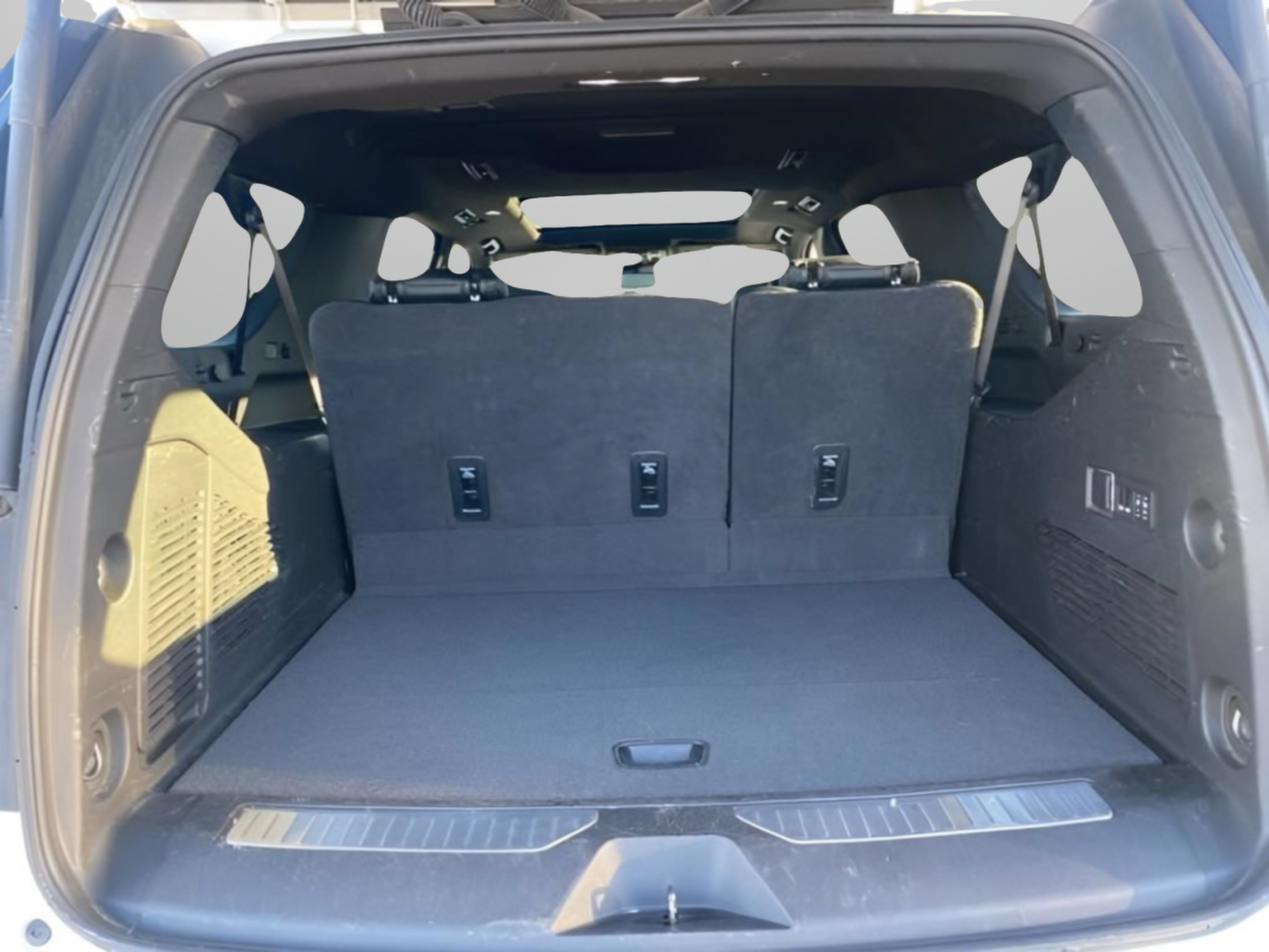 Used 2024 GMC Yukon XL Denali RWD image 30