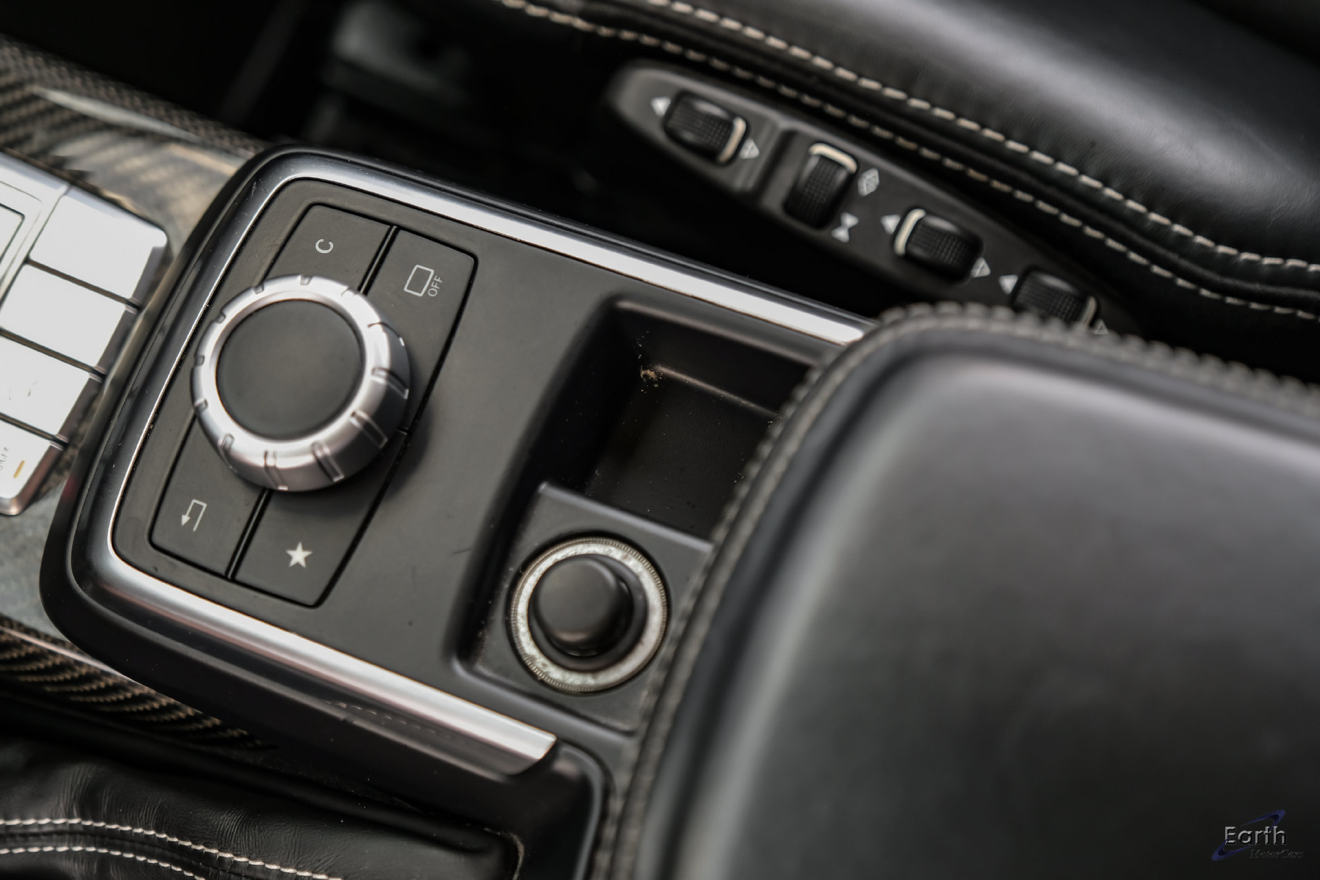 Used 2017 Mercedes-Benz G 550 Squared image 61