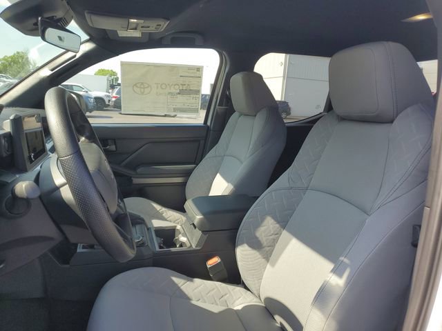 Used 2025 Toyota Tacoma SR5 image 11