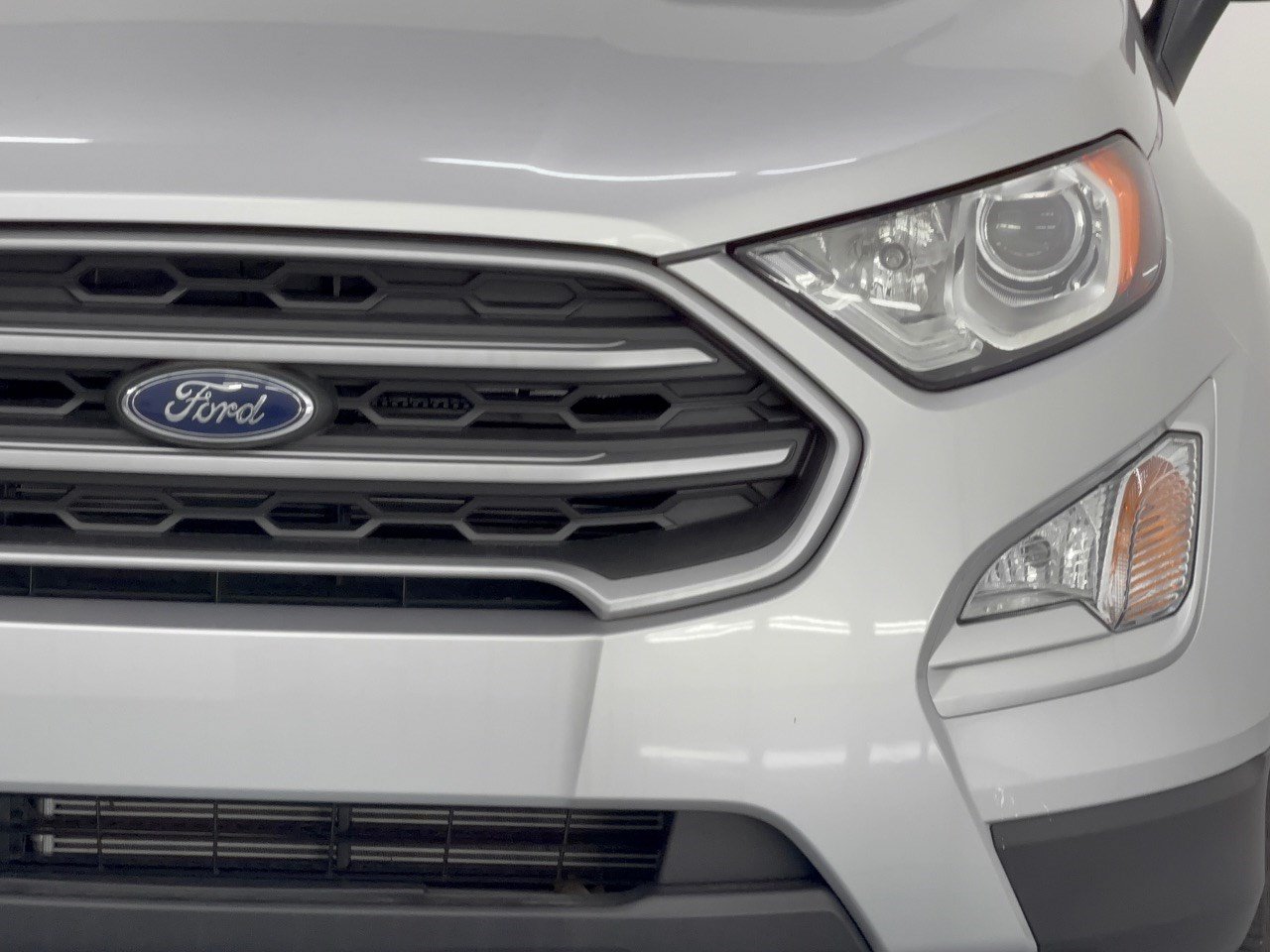 Used 2021 Ford EcoSport SE w/ SE Convenience Package FWD image 12