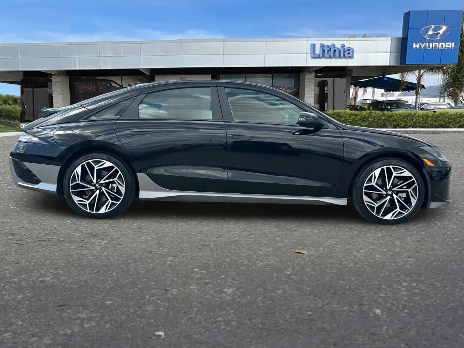 Certified 2024 Hyundai Ioniq 6 SEL AWD/4WD image 9