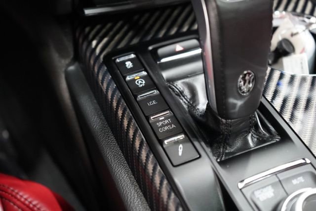 Used 2022 Maserati Ghibli Trofeo image 30