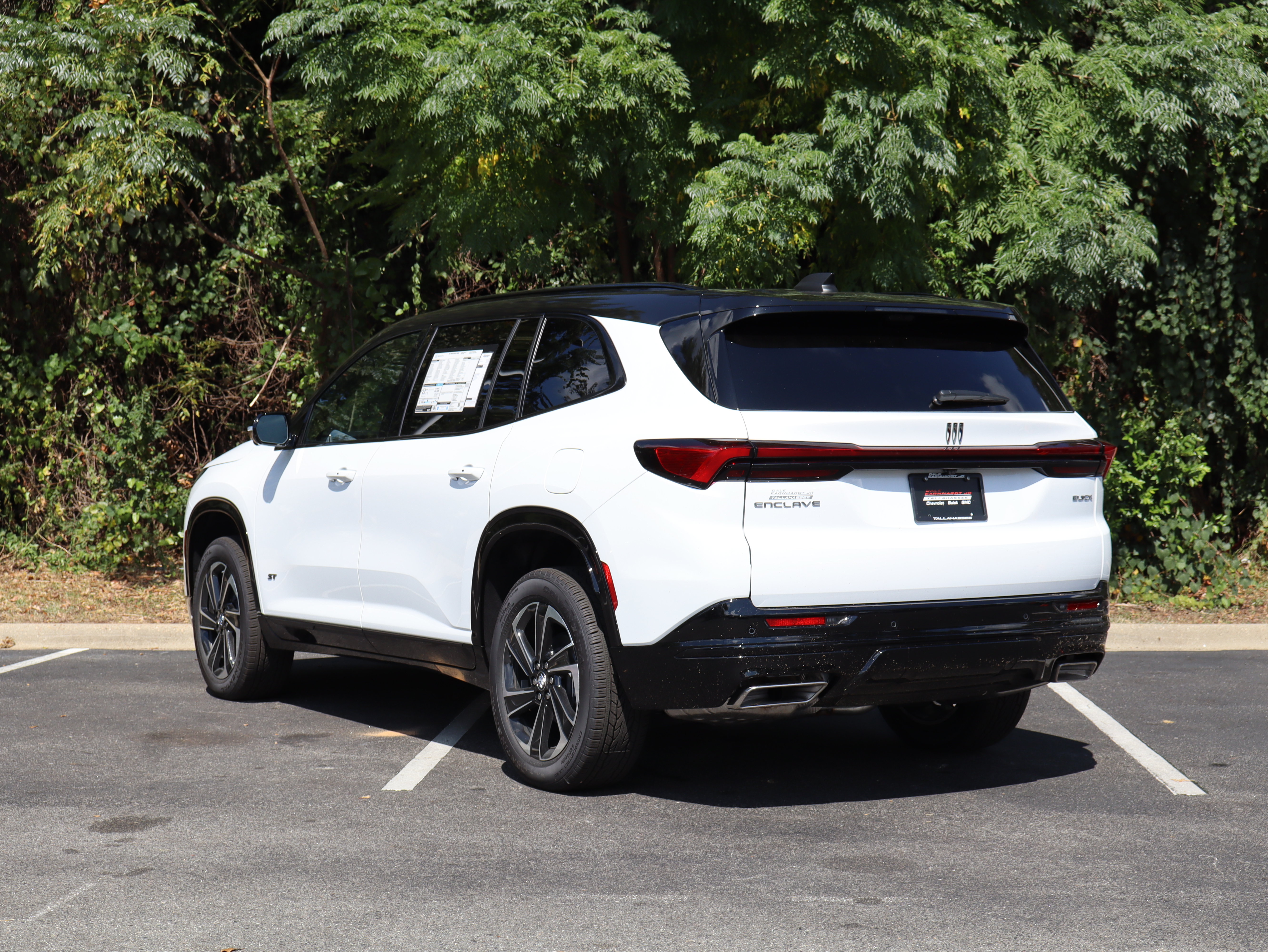New 2027 Buick Enclave Sport Touring w/ Power Package FWD image 7