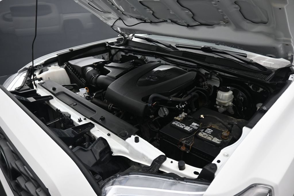 Used 2022 Toyota Tacoma TRD Off-Road RWD image 50