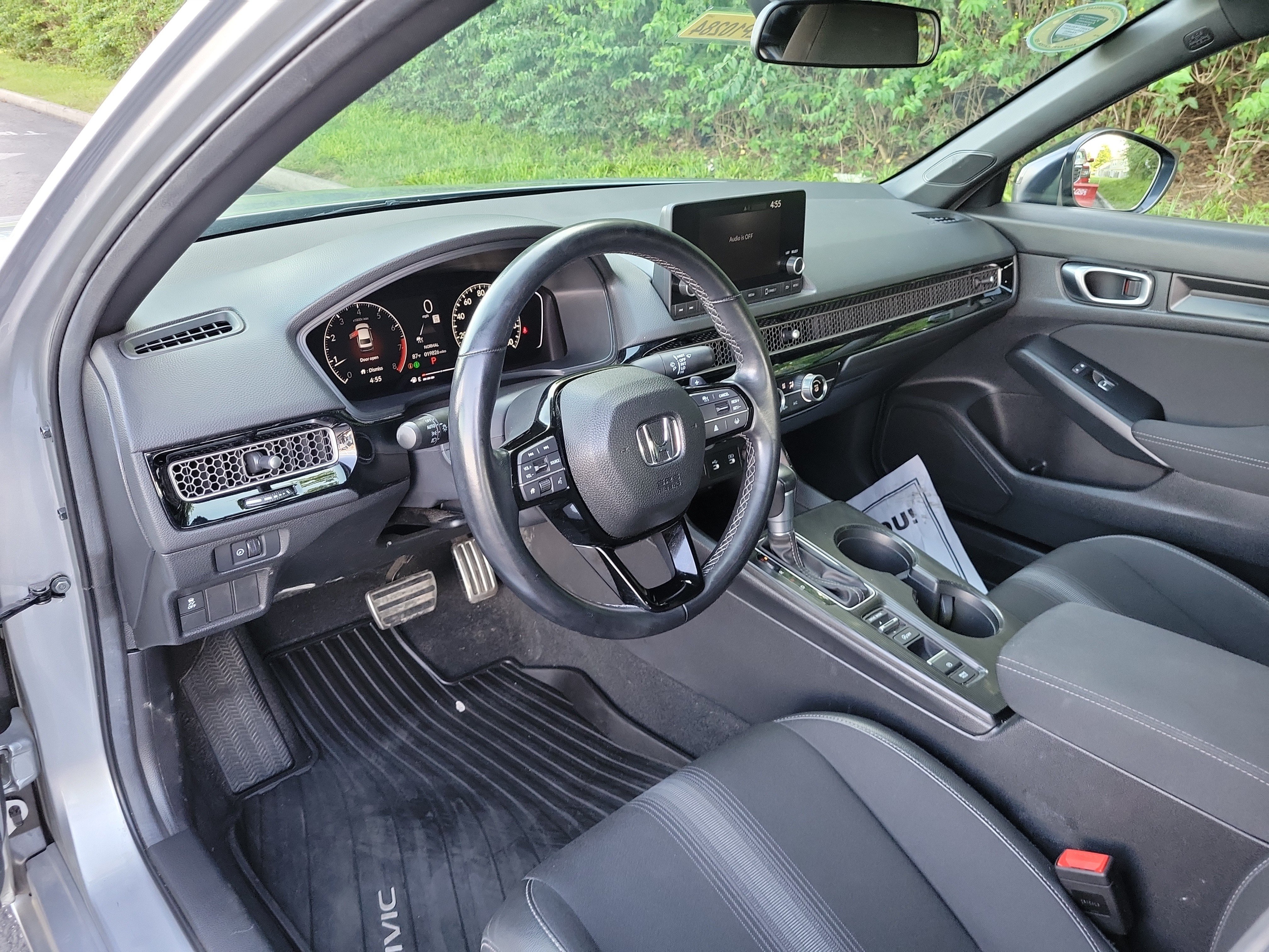 Used 2025 Honda Civic Sport image 17