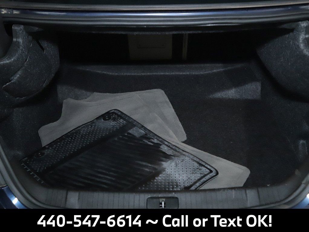 Used 2011 Buick LaCrosse CX image 28