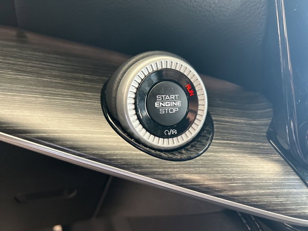 Used 2023 Jeep Wagoneer Series III w/ Preferred Equipment Group image 53