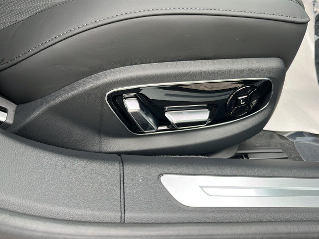 New 2026 Audi A8 L 3.0T AWD/4WD image 22