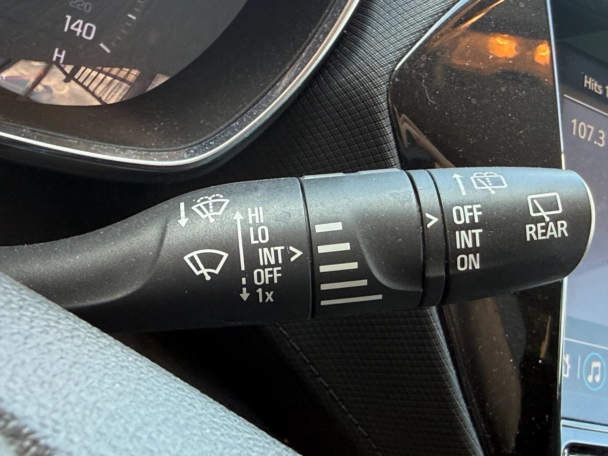 Used 2021 Chevrolet TrailBlazer LT w/ Convenience Package AWD/4WD image 10