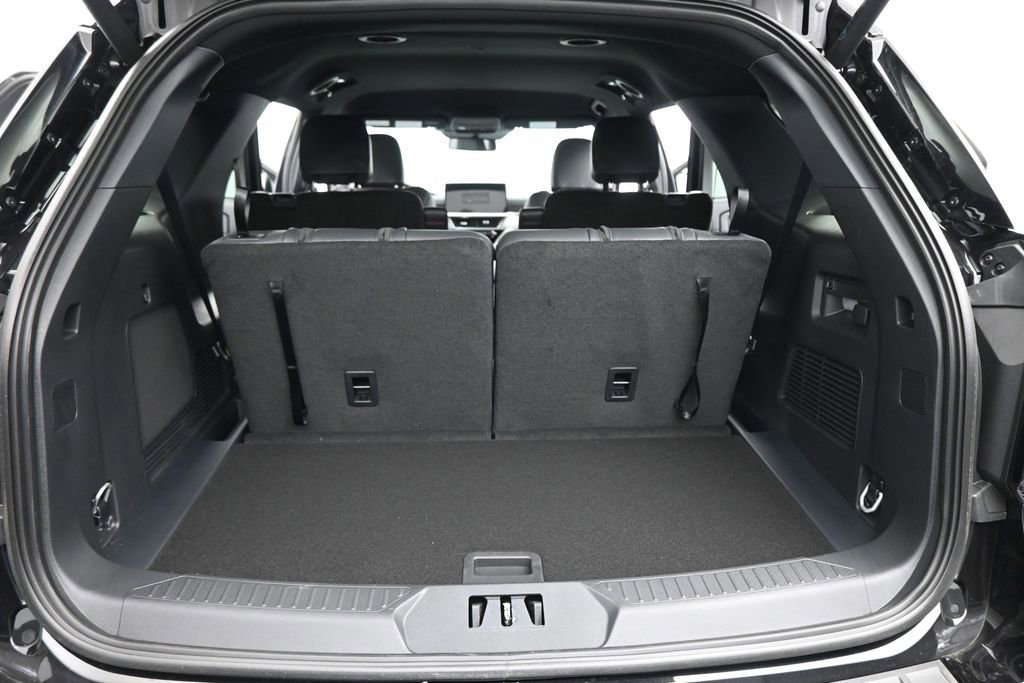 New 2026 Ford Explorer ST-Line w/ ST-Line Street Pack RWD image 23