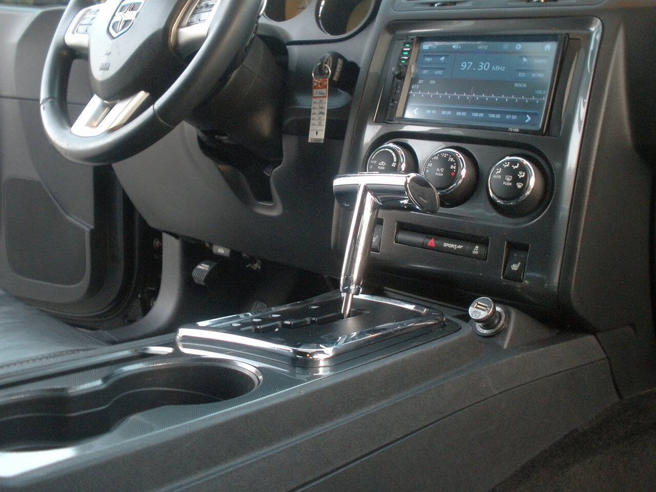 Used 2012 Dodge Challenger SXT Plus RWD image 29