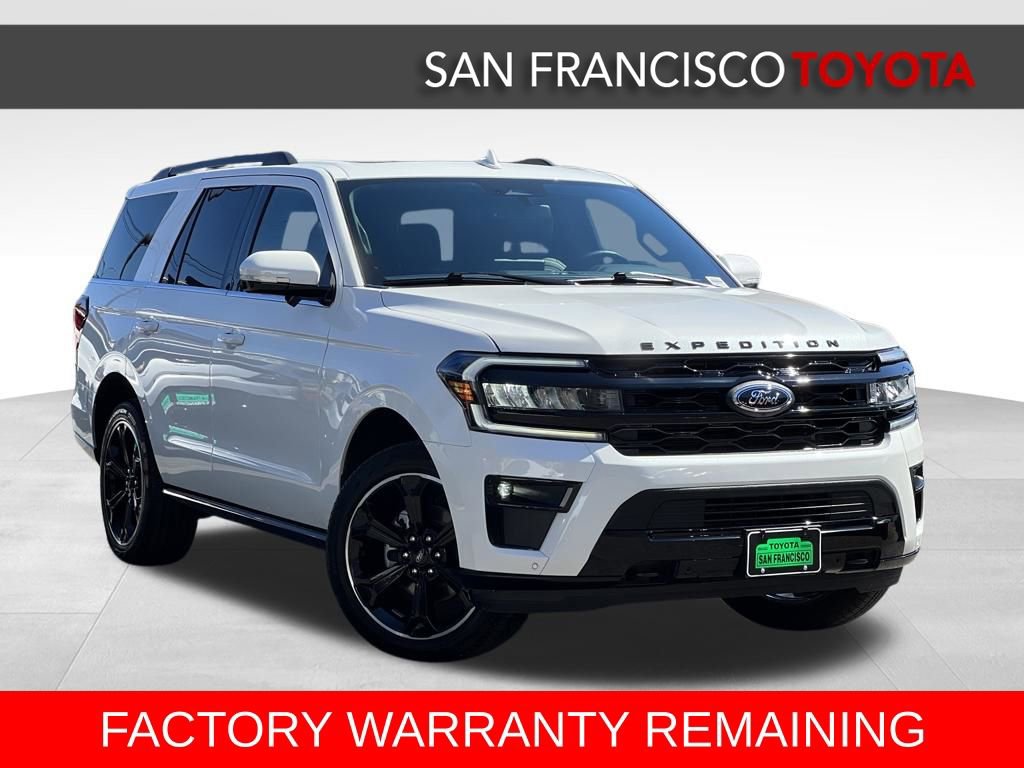 Used 2024 Ford Expedition Limited image 7