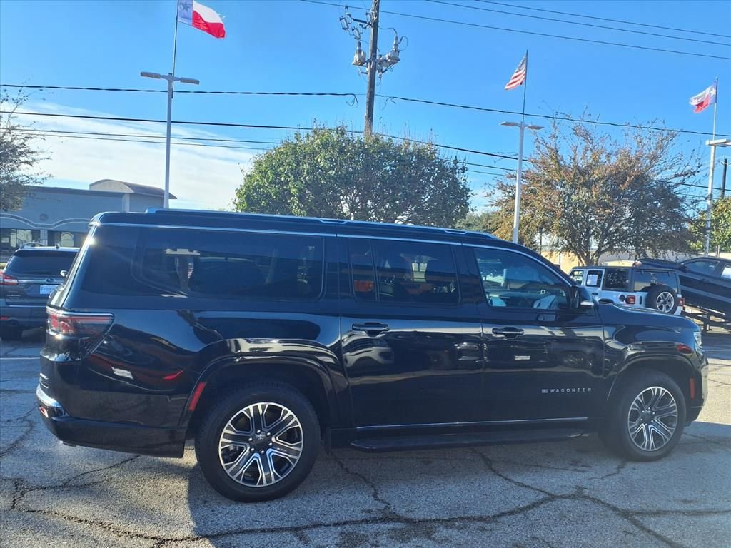 Used 2023 Jeep Wagoneer L Series II image 21