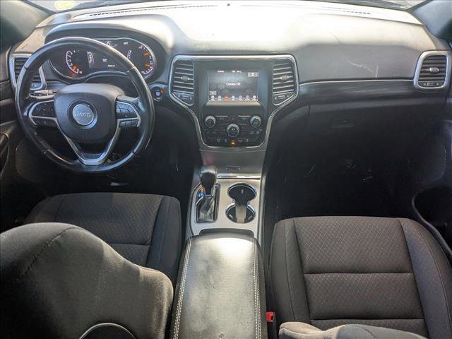 Used 2020 Jeep Grand Cherokee Laredo image 17