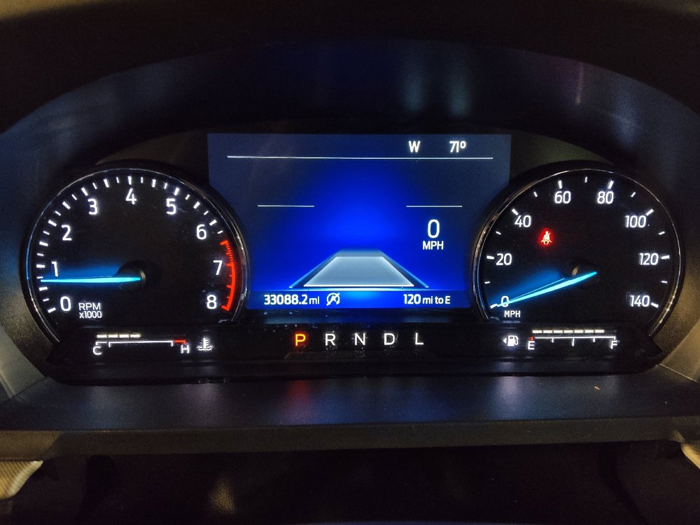 Used 2021 Ford Explorer XLT w/ Equipment Group 202A image 23