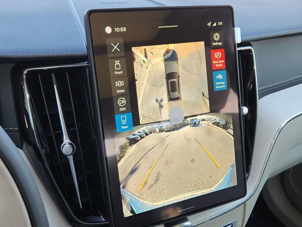 New 2026 Volvo XC60 B5 Ultra w/ Protection Package Premier image 8