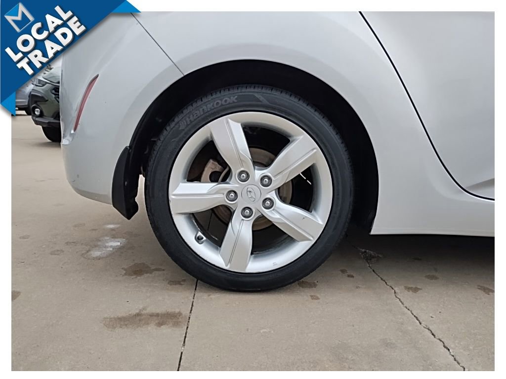 Used 2012 Hyundai Veloster FWD image 14