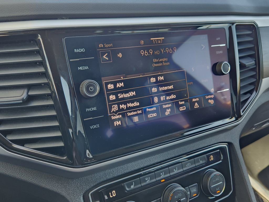 Used 2022 Volkswagen Atlas SE image 8