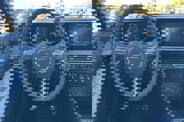 Used 2025 Hyundai Sonata SEL image 16