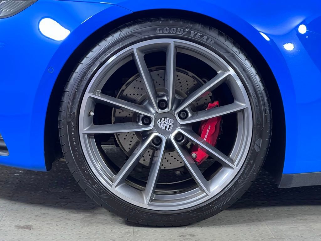 Certified 2022 Porsche 911 Carrera 4S image 14
