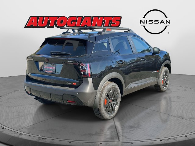 New 2027 Nissan Kicks SV AWD/4WD image 2