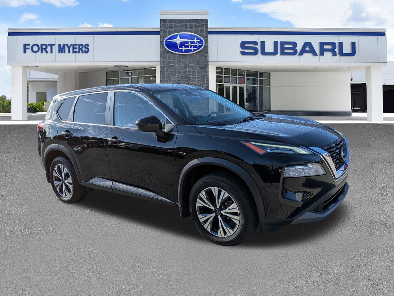 Used 2023 Nissan Rogue SV