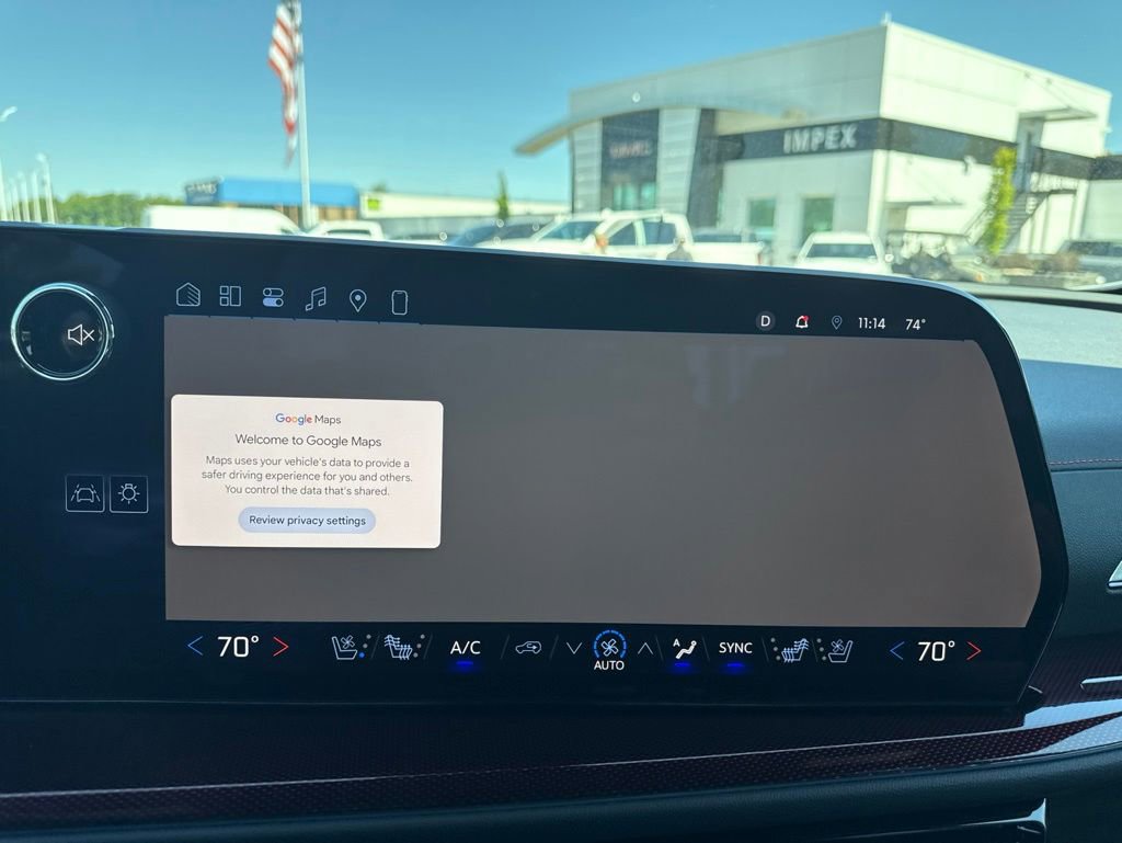 Used 2025 Chevrolet Traverse RS AWD/4WD image 22